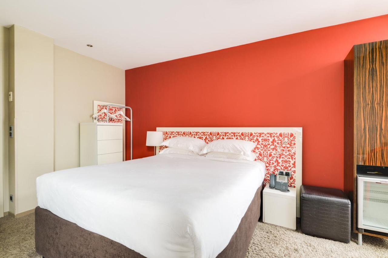 Hotel Pavillon Nation París